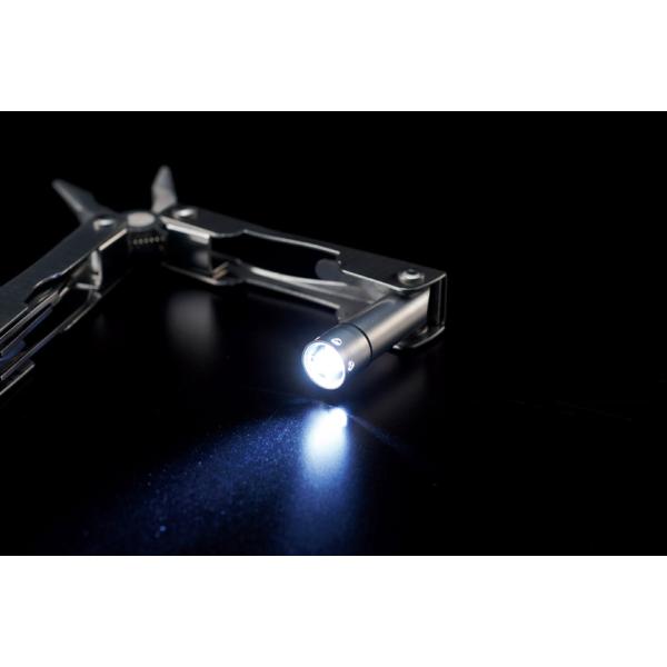 ステンレス製 ペンチ カッター LEDライト他 便利グッズ 防災グッズ アウトドア レジャー ノベルティ 8in1折り畳み式マルチツール